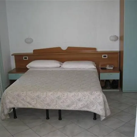 Hotel Corallo Finale Ligure Camera foto